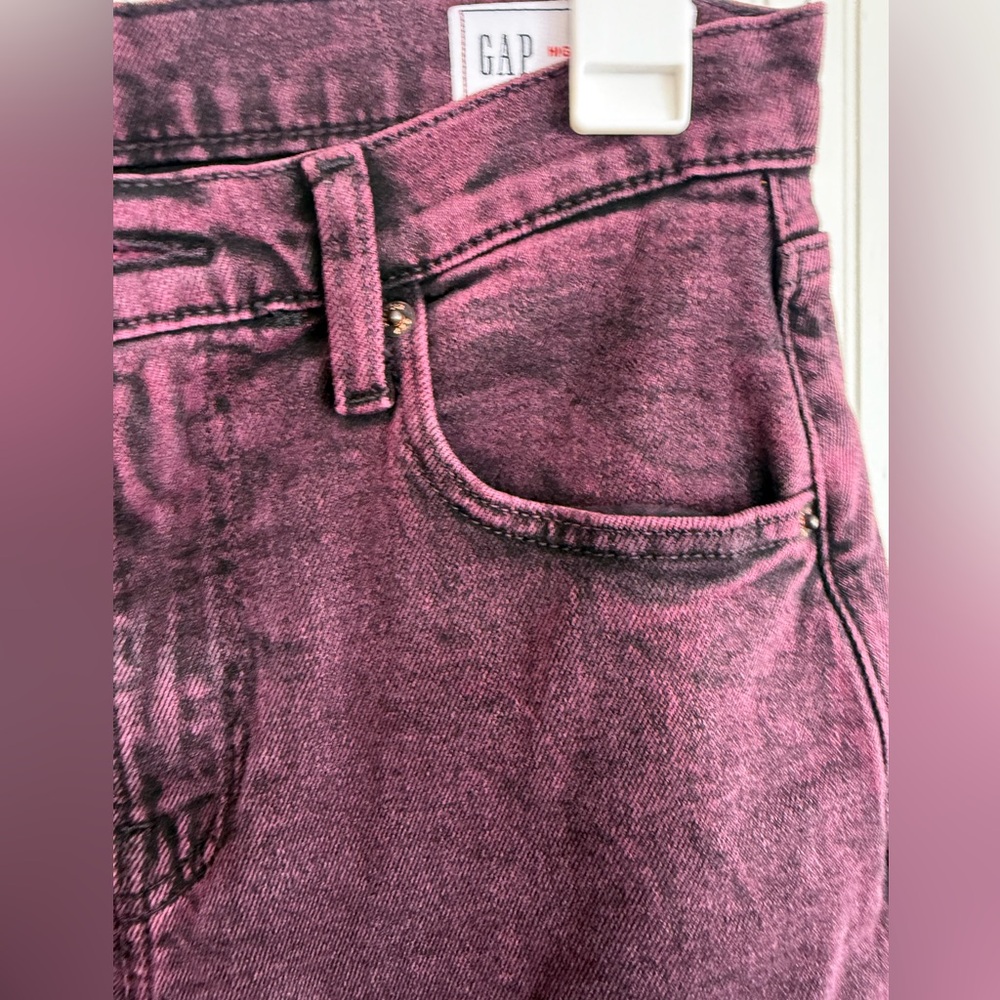 GAP Wide-Leg High Rise Jeans Size 4 in Plum Color - Picture 2 of 5